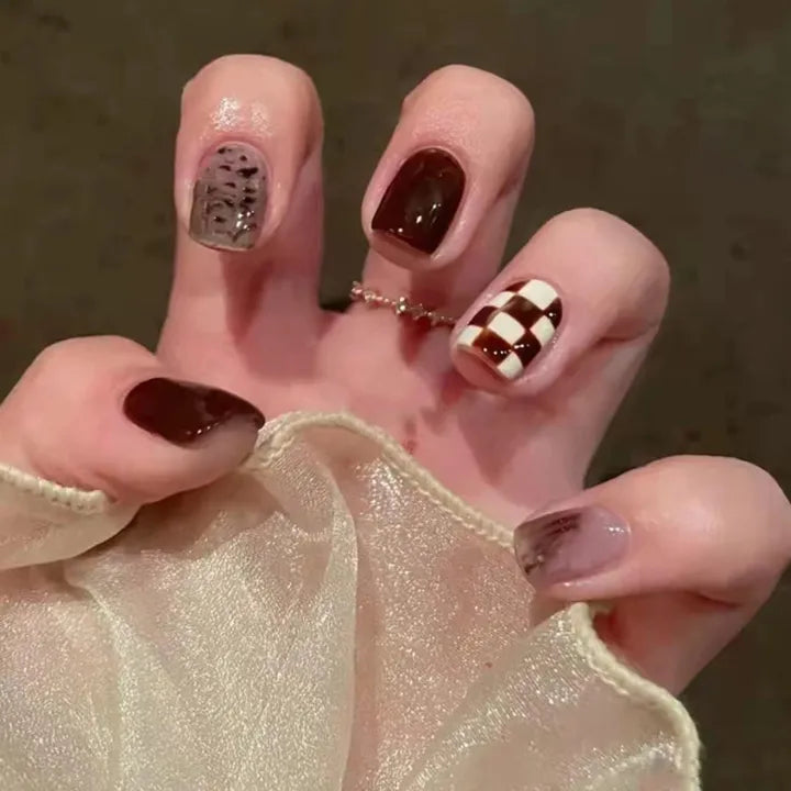 24Pcs Multicolor Beautiful Trendy Fake Nails (With Glue) Set For Girls - Wearable Nails Stylish Pattern Artificial Nails For Women